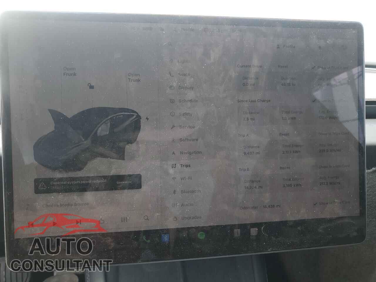 TESLA MODEL 3 2024 - 5YJ3E1EA7RF784939