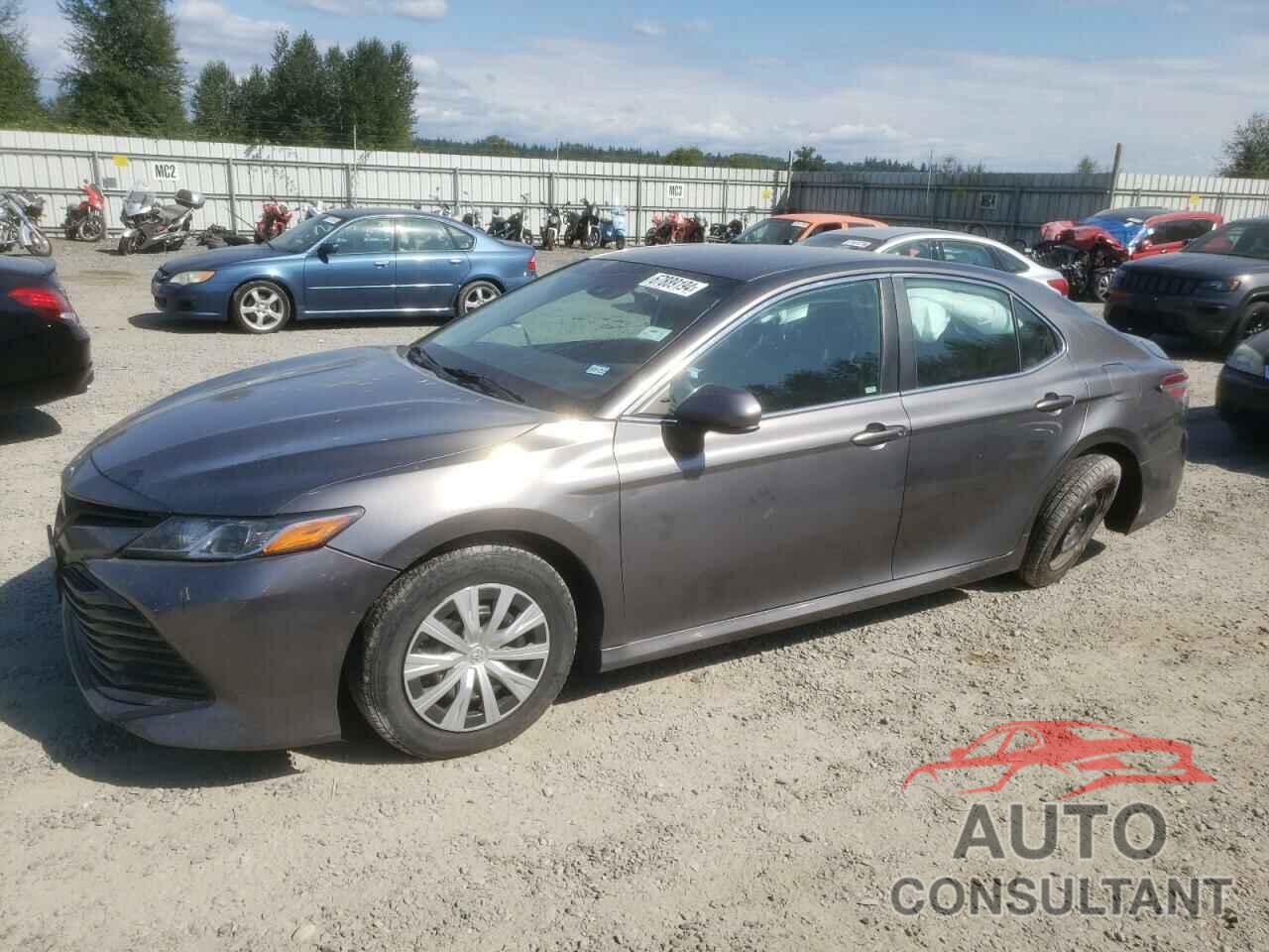 TOYOTA CAMRY 2018 - 4T1B11HK9JU619459