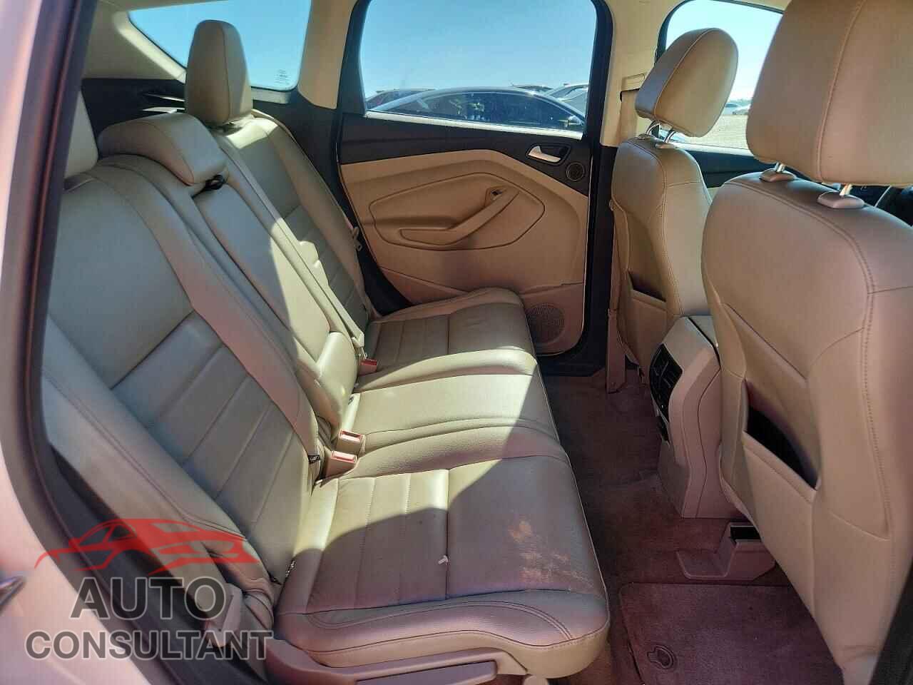 FORD ESCAPE 2014 - 1FMCU0G97EUB83432