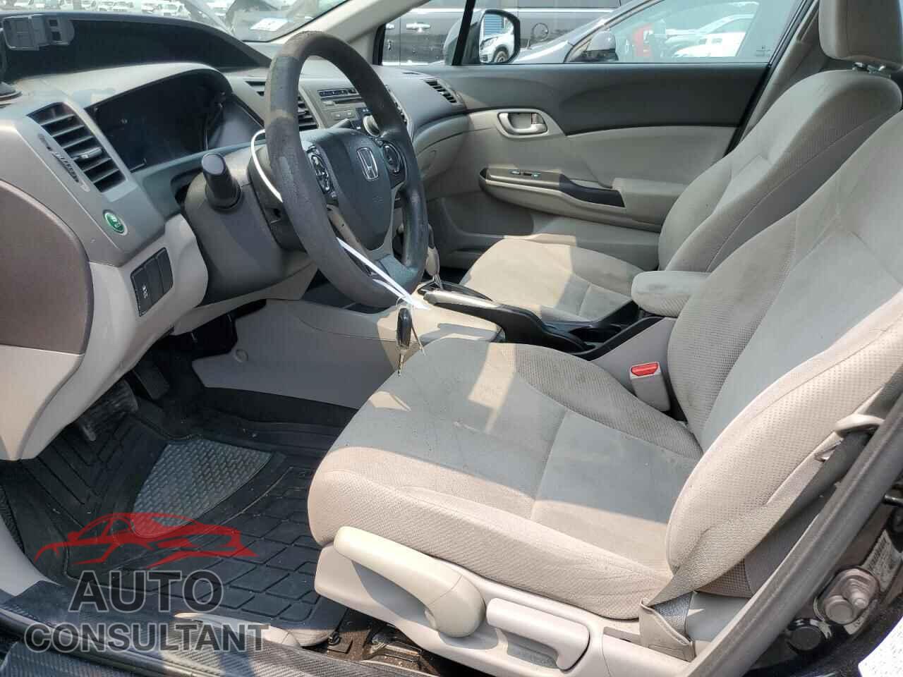 HONDA CIVIC 2012 - 2HGFB2F59CH320826