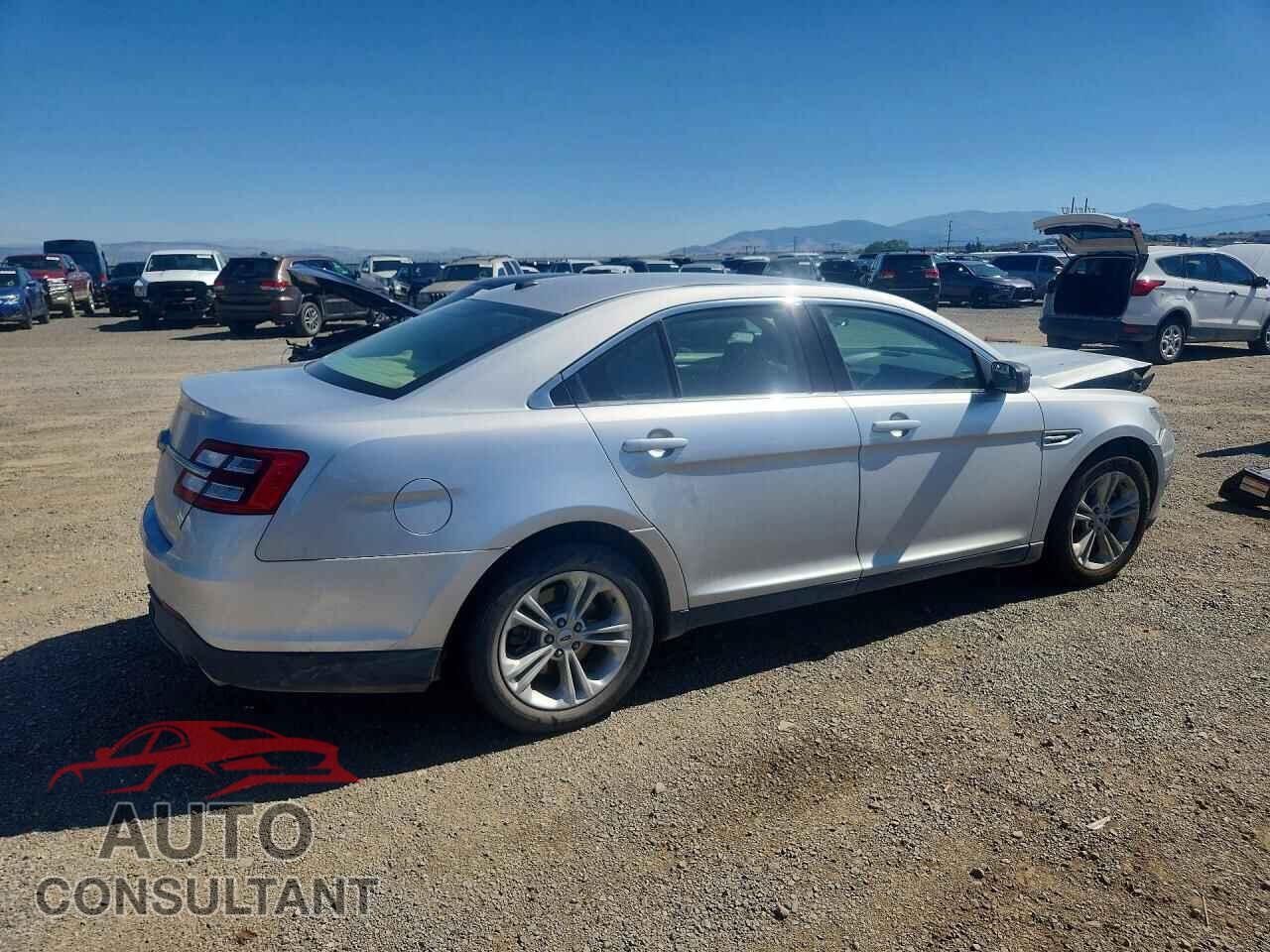 FORD TAURUS 2019 - 1FAHP2D89KG110698