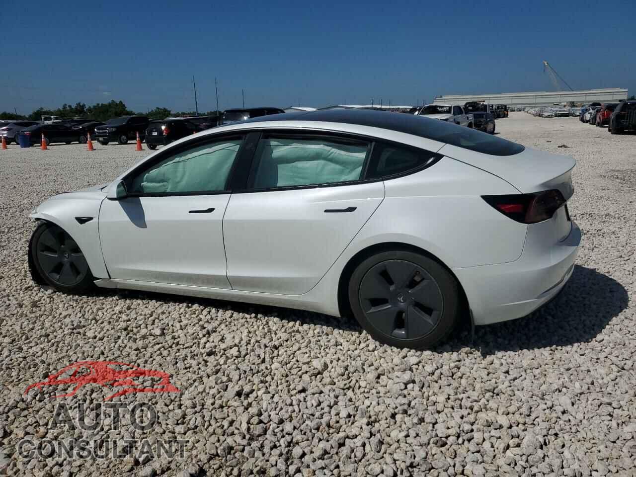 TESLA MODEL 3 2023 - 5YJ3E1EA0PF598267