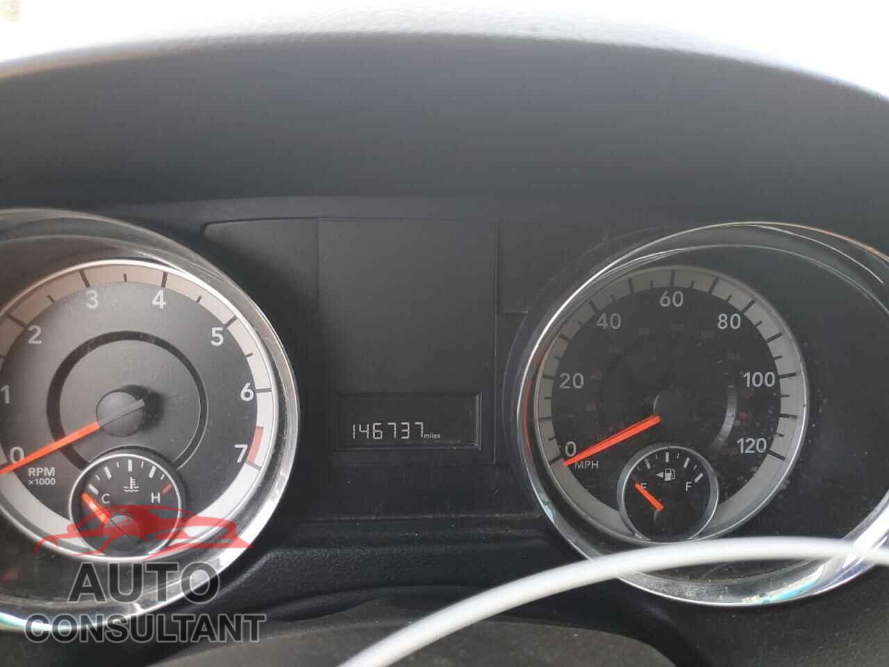 DODGE CARAVAN 2011 - 2D4RN3DG7BR739105