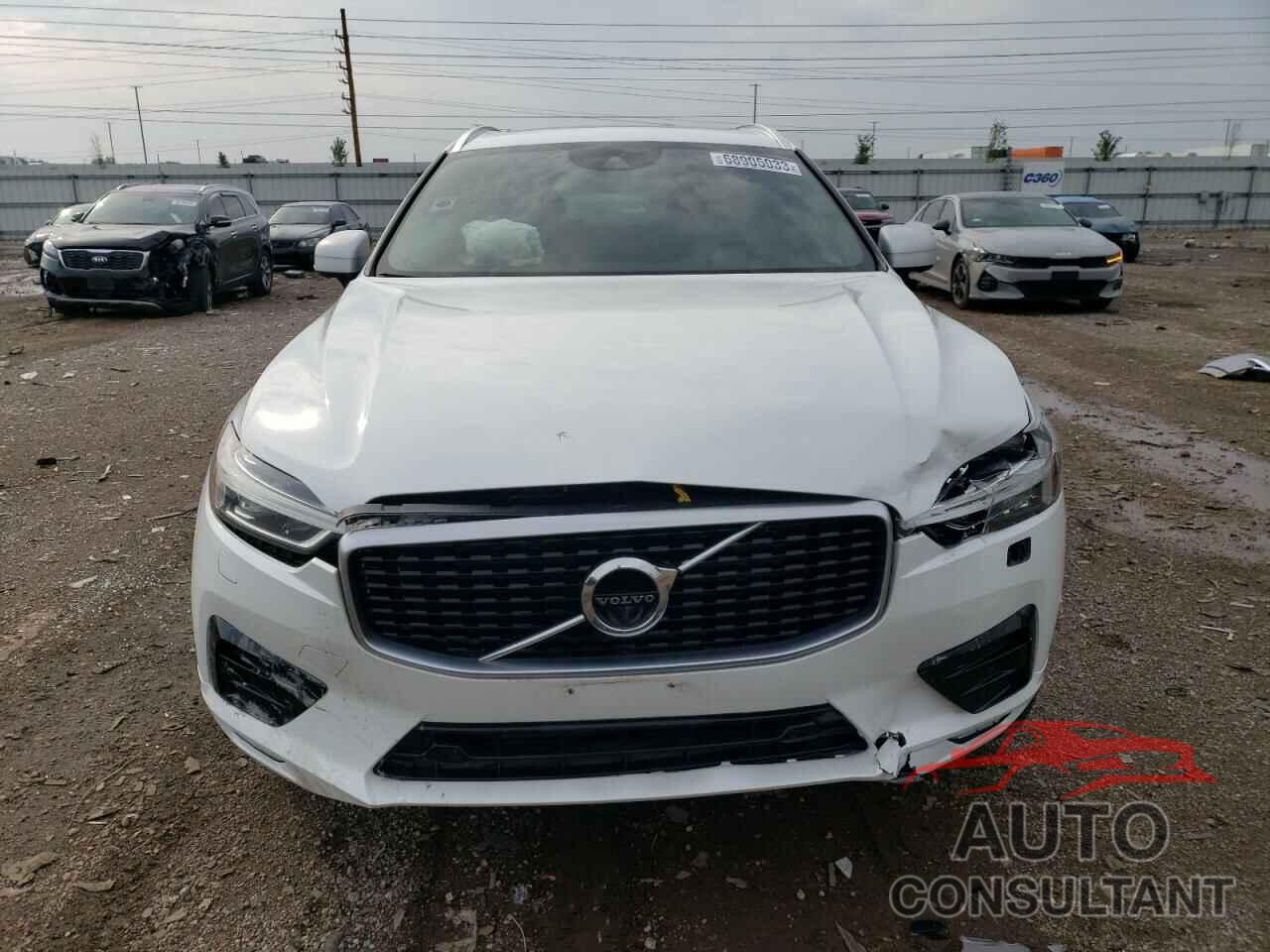 VOLVO XC60 2018 - YV4A22RM0J1074723