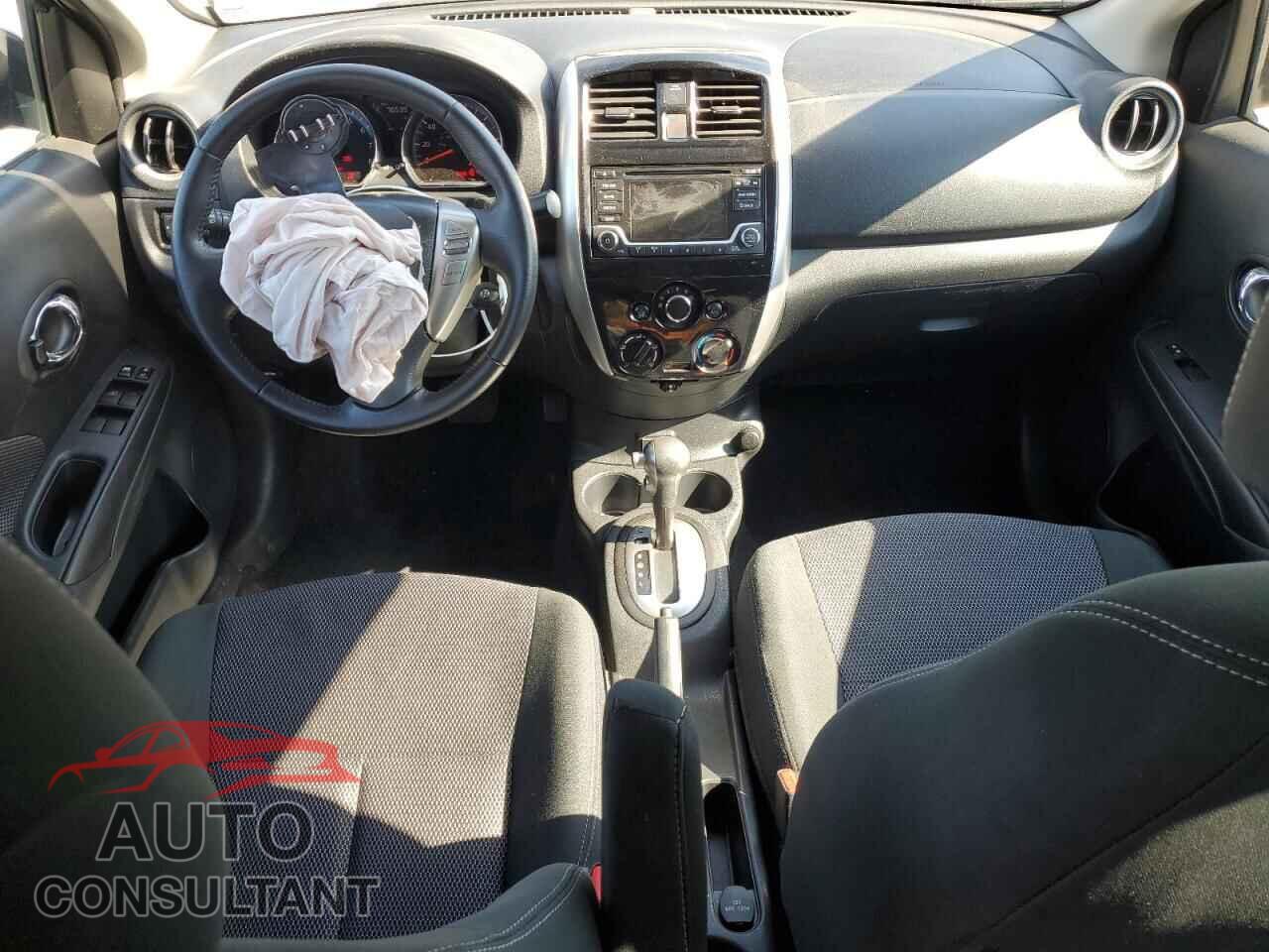 NISSAN VERSA 2017 - 3N1CN7AP3HL853514