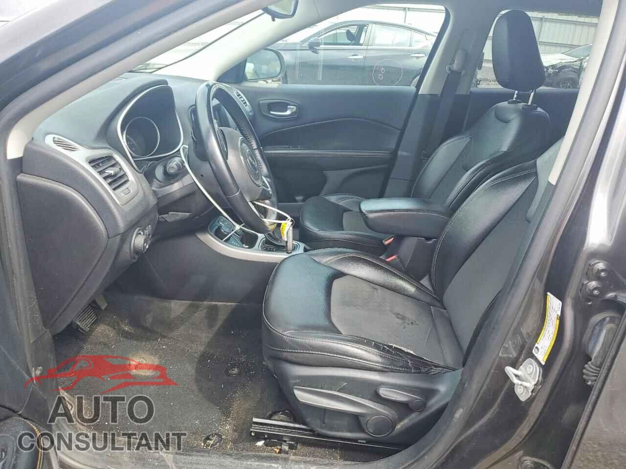 JEEP COMPASS 2019 - 3C4NJDBBXKT801159