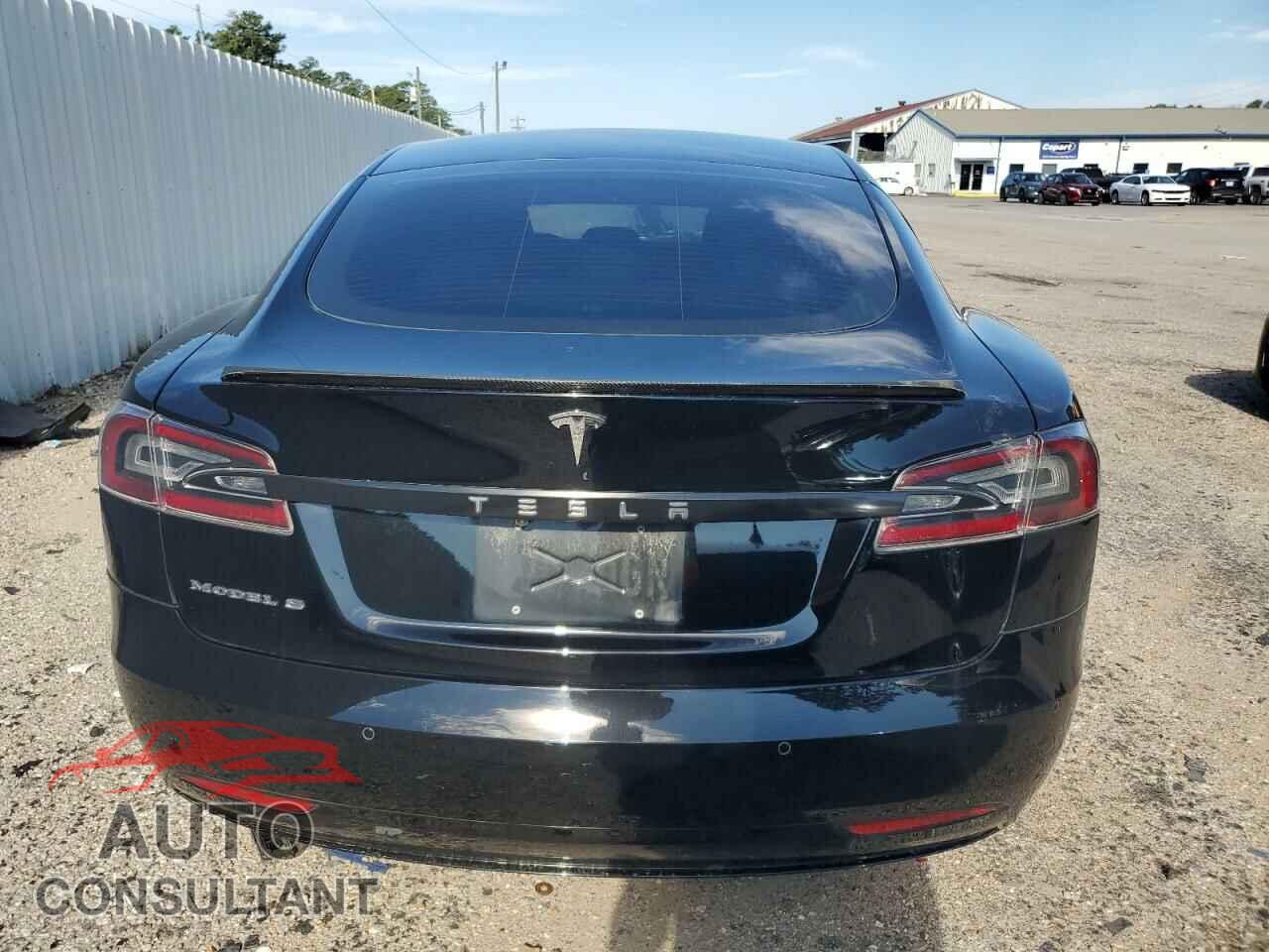 TESLA MODEL S 2016 - 5YJSA1E18GF155890