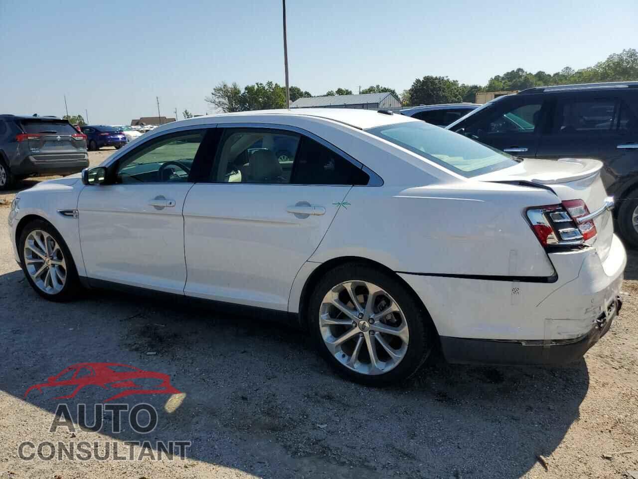 FORD TAURUS 2017 - 1FAHP2F89HG133033