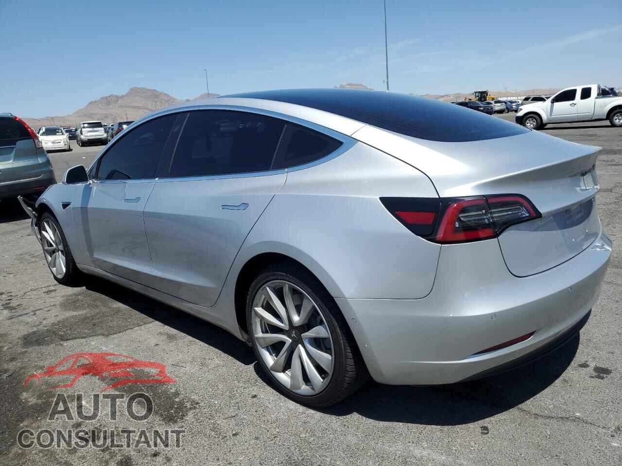 TESLA MODEL 3 2018 - 5YJ3E1EA8JF060858