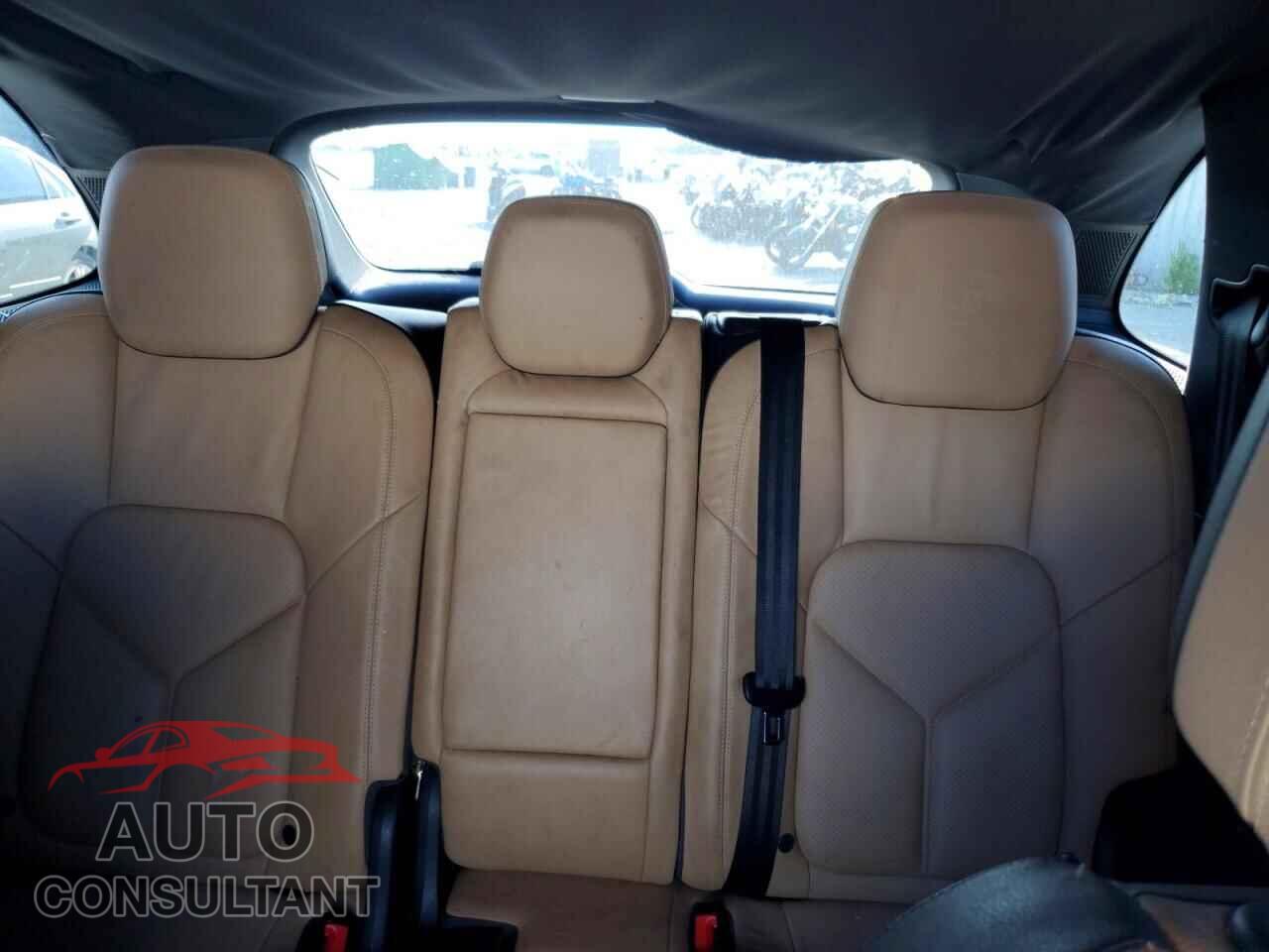 PORSCHE CAYENNE 2014 - WP1AA2A20ELA91501