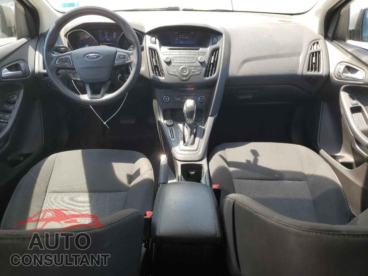 FORD FOCUS 2016 - 1FADP3F28GL381151