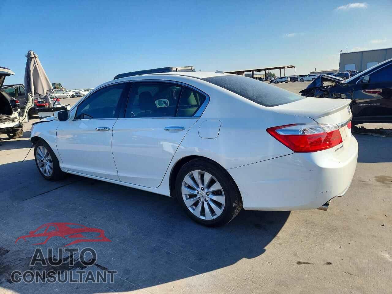 HONDA ACCORD 2013 - 1HGCR3F81DA032152