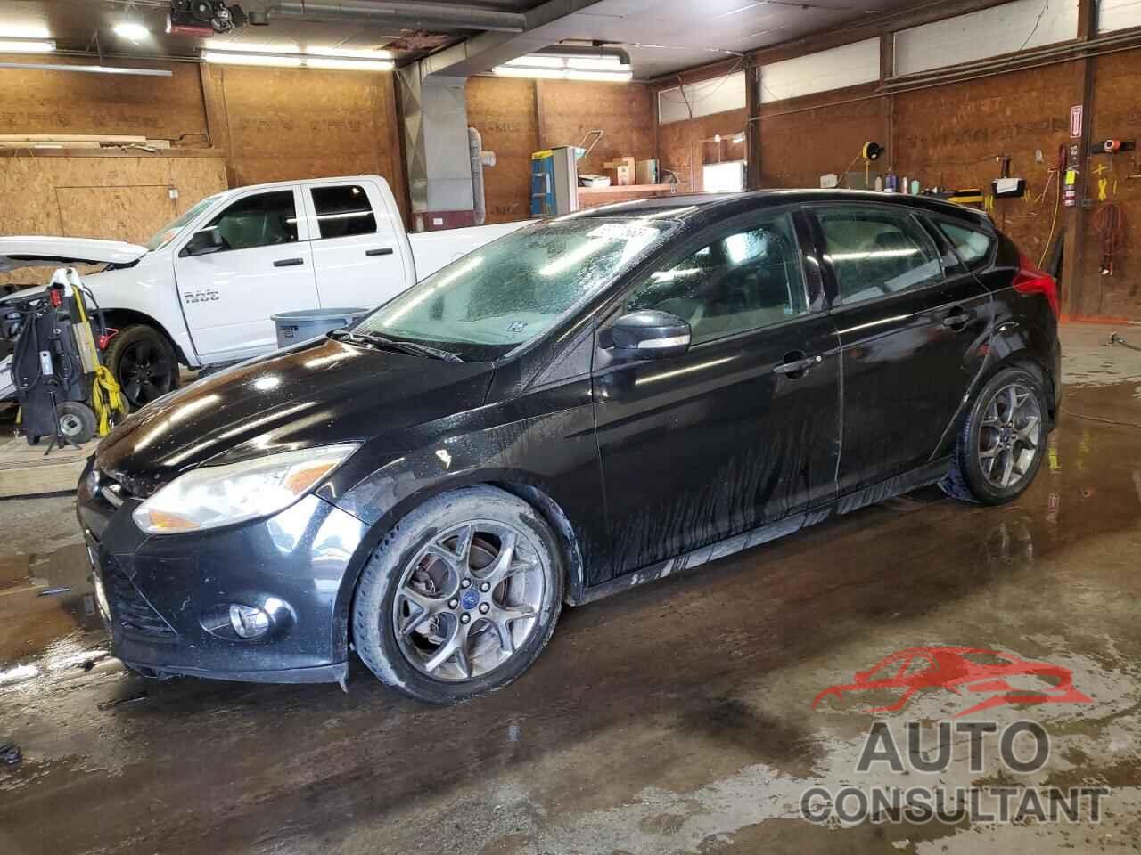FORD FOCUS 2014 - 1FADP3K2XEL243548