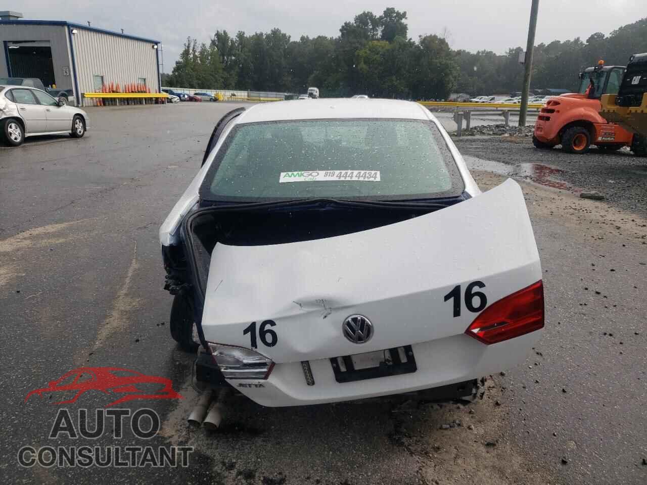 VOLKSWAGEN JETTA 2014 - 3VW2K7AJ1EM432648