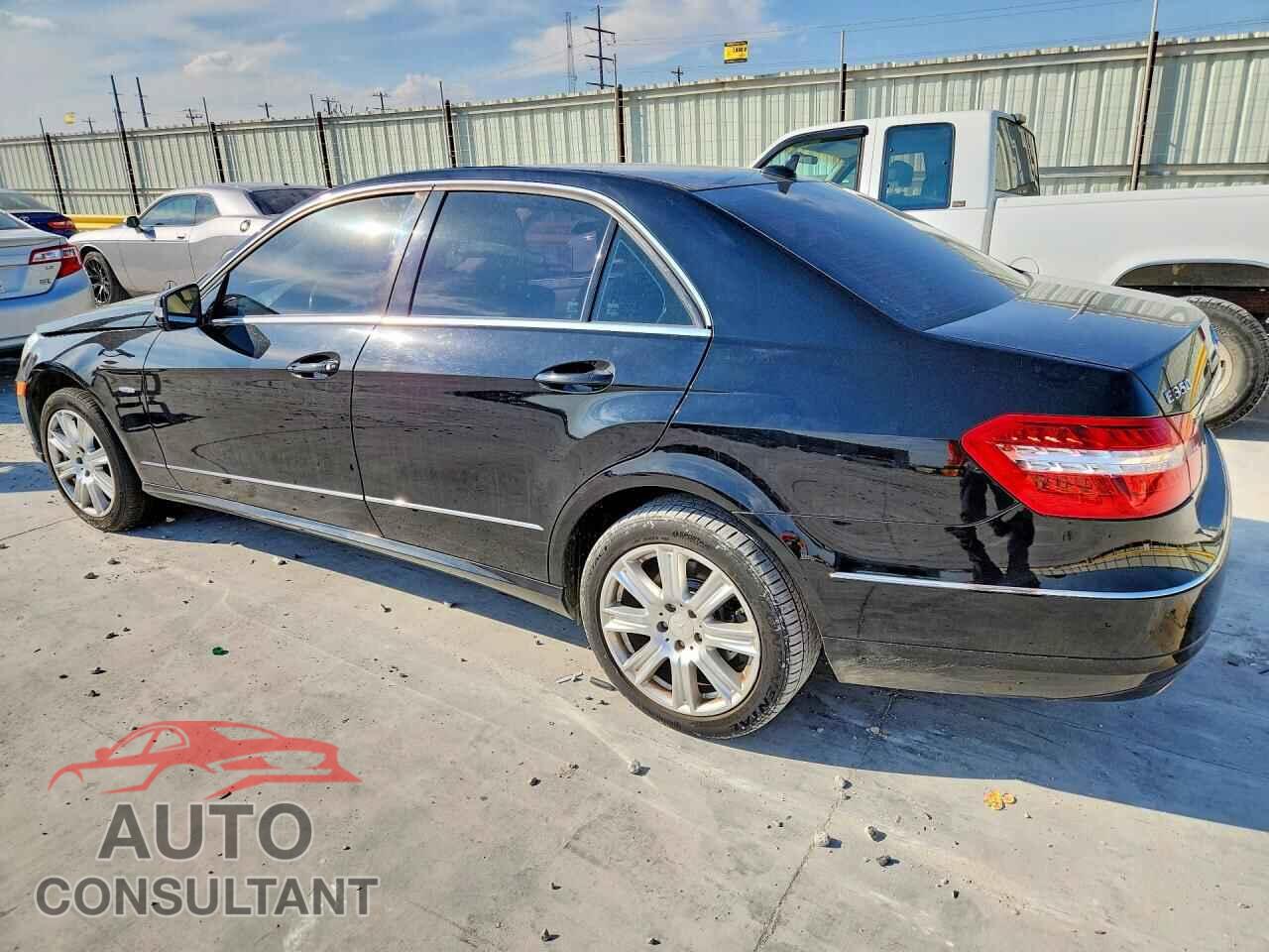 MERCEDES-BENZ E-CLASS 2012 - WDDHF5KB6CA543953