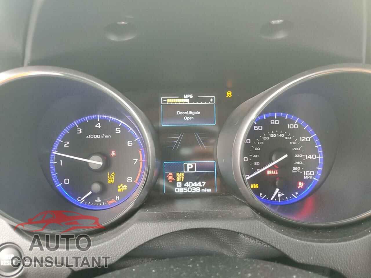 SUBARU OUTBACK 2017 - 4S4BSENC4H3306739