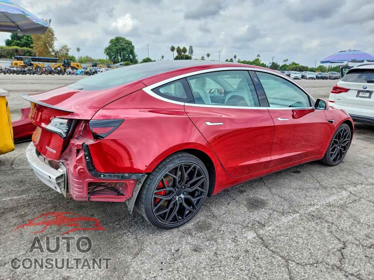 TESLA MODEL 3 2019 - 5YJ3E1EB0KF477594