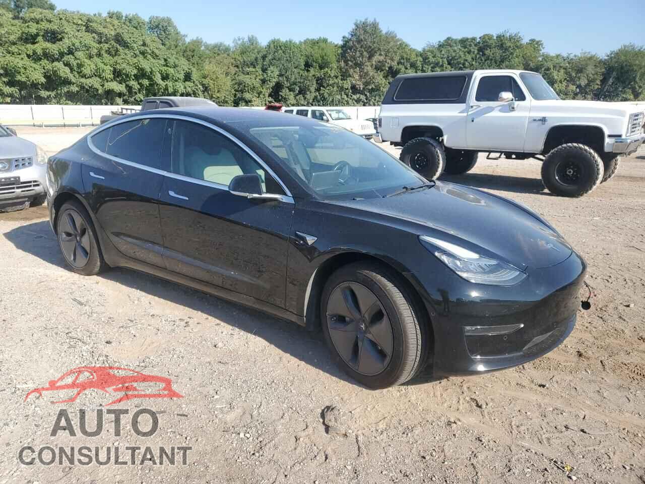TESLA MODEL 3 2018 - 5YJ3E1EA0JF006650
