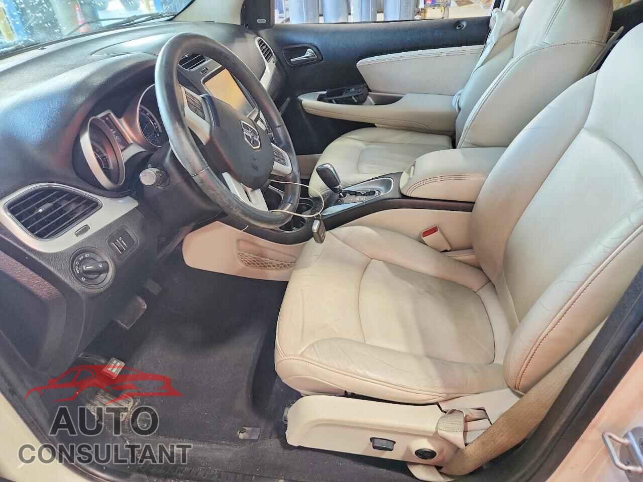 DODGE JOURNEY 2012 - 3C4PDCDGXCT238599
