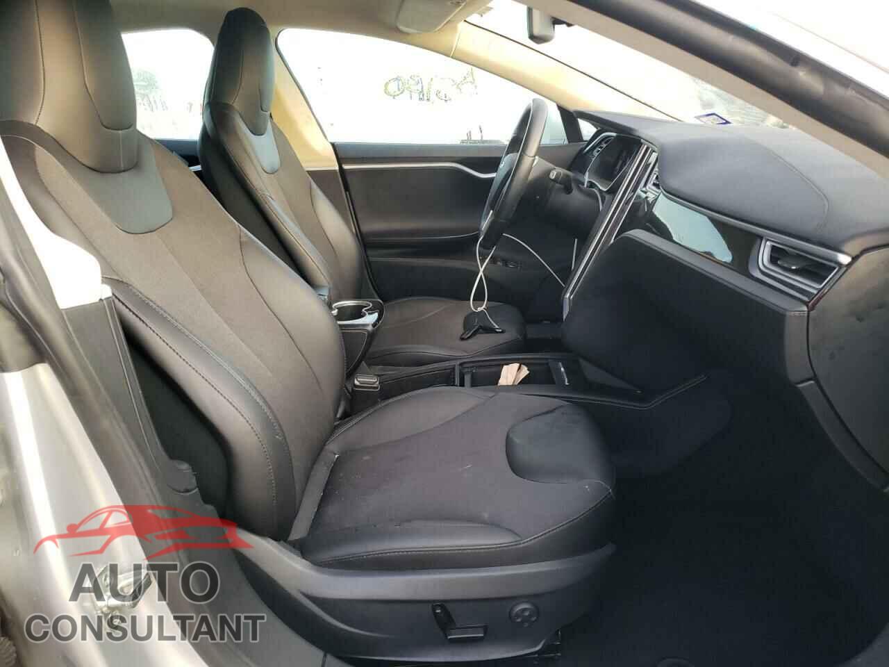 TESLA MODEL S 2016 - 5YJSA1E15GF159010