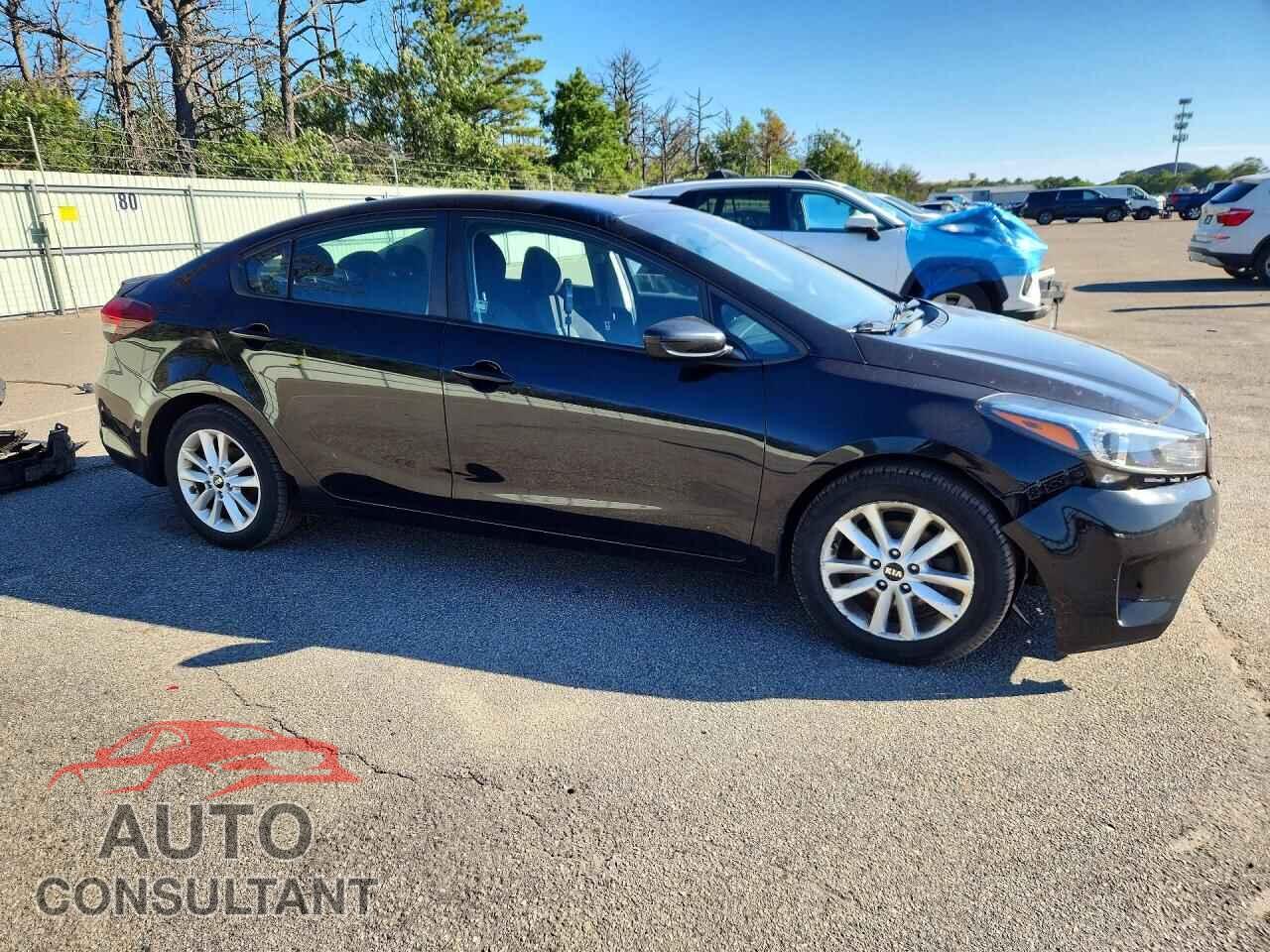 KIA FORTE 2017 - 3KPFL4A76HE115628