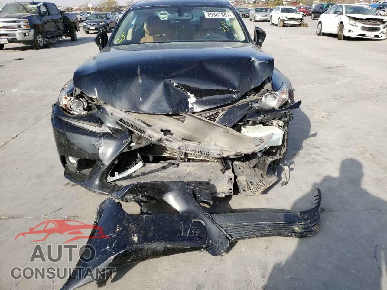 LEXUS IS 2016 - JTHBA1D23G5028250