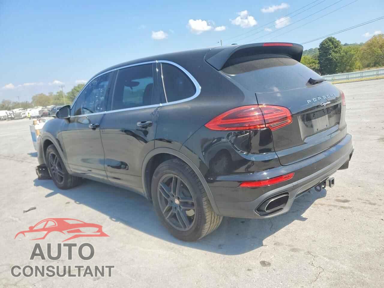 PORSCHE CAYENNE 2016 - WP1AA2A25GLA02637