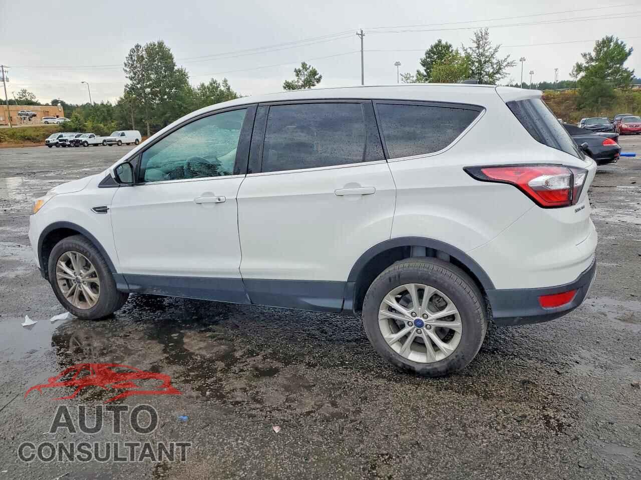 FORD ESCAPE 2017 - 1FMCU9GD9HUC85148