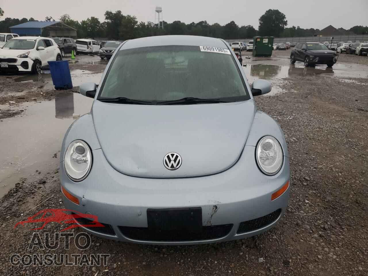 VOLKSWAGEN BEETLE 2010 - 3VWPG3AG2AM005395