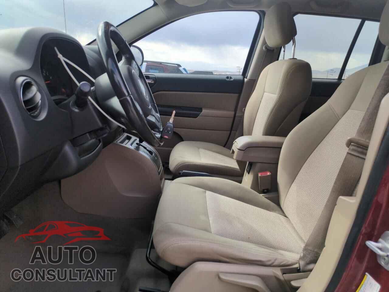 JEEP COMPASS 2011 - 1J4NF1FB8BD136594