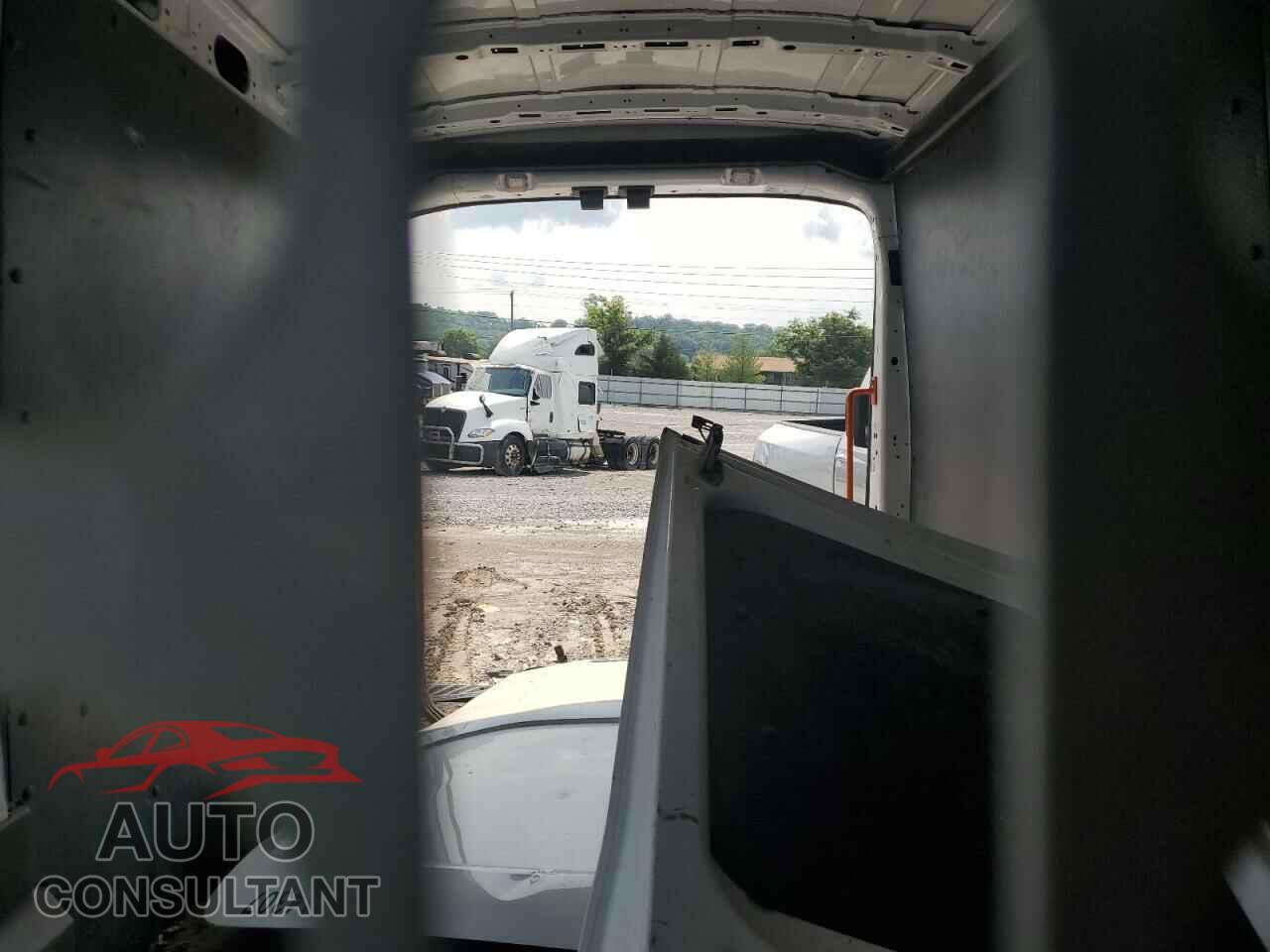 FORD TRANSIT 2019 - 1FTYE2CM5KKB67895