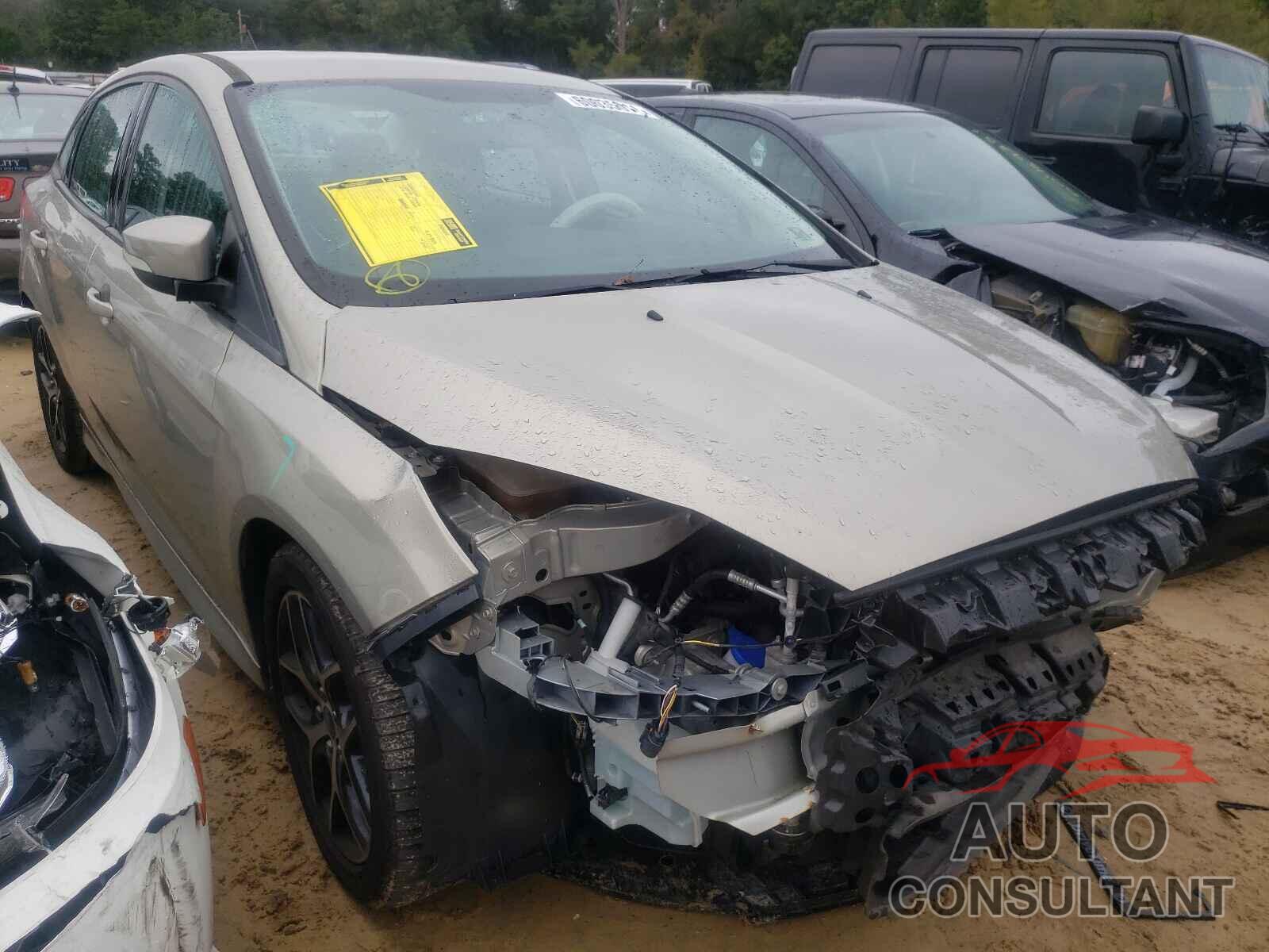 FORD FOCUS 2016 - 1FADP3F26GL243589