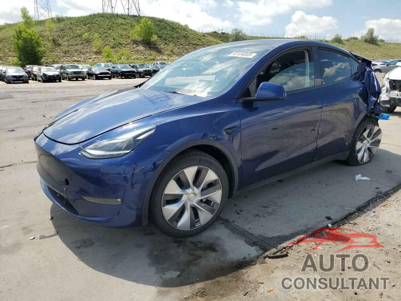 TESLA MODEL Y 2023 - 7SAYGDEE5PF859559