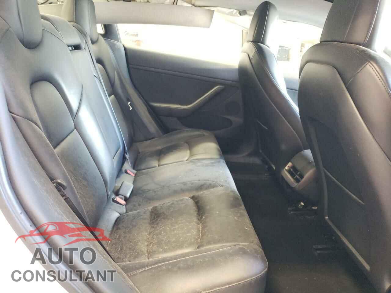 TESLA MODEL 3 2022 - 5YJ3E1EA9NF289491