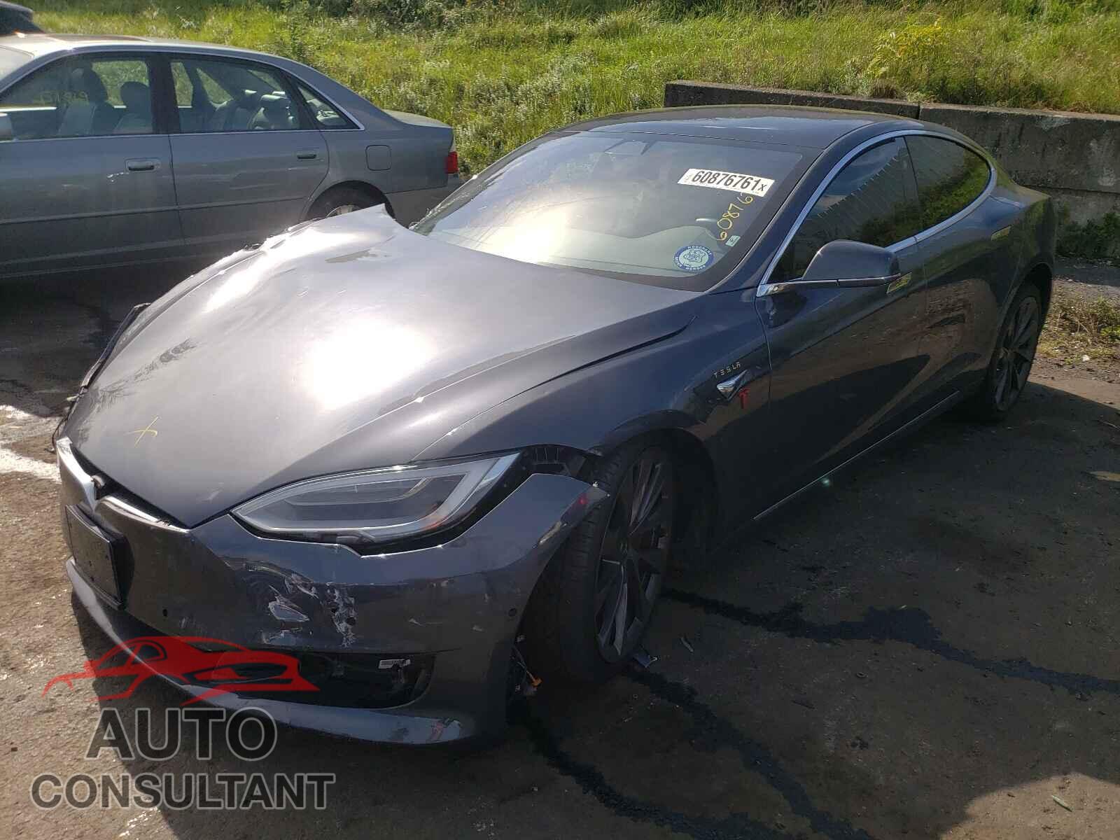 TESLA MODEL S 2019 - 5YJSA1E29KF305457