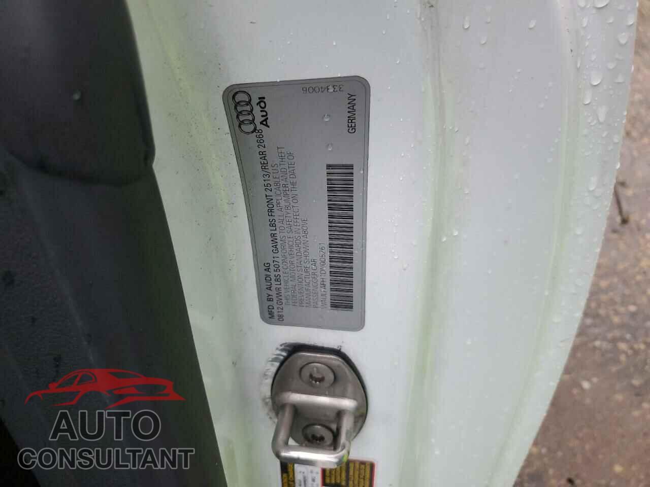 AUDI A5 2013 - WAULFAFH1DN005261