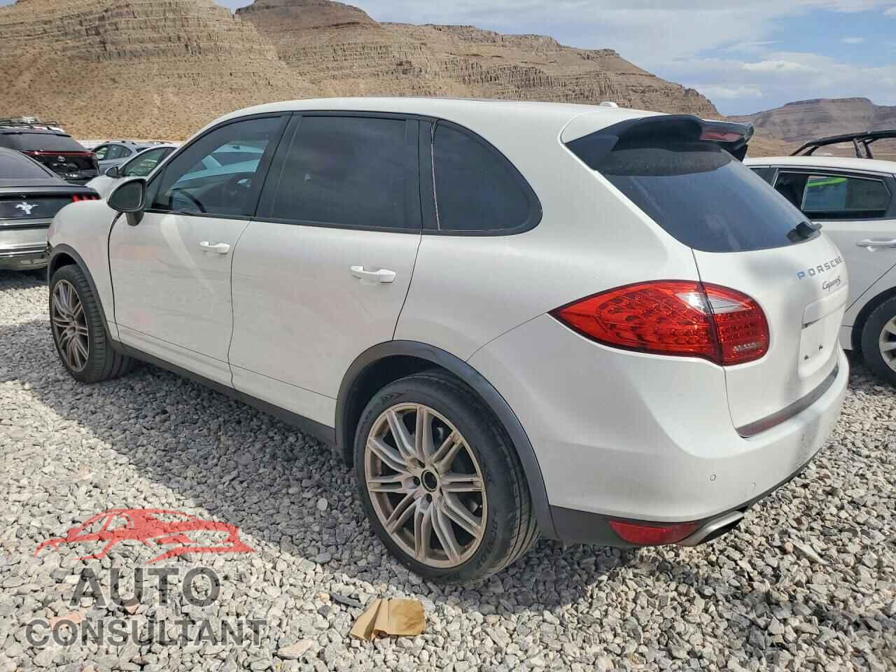 PORSCHE CAYENNE 2013 - WP1AB2A27DLA84749