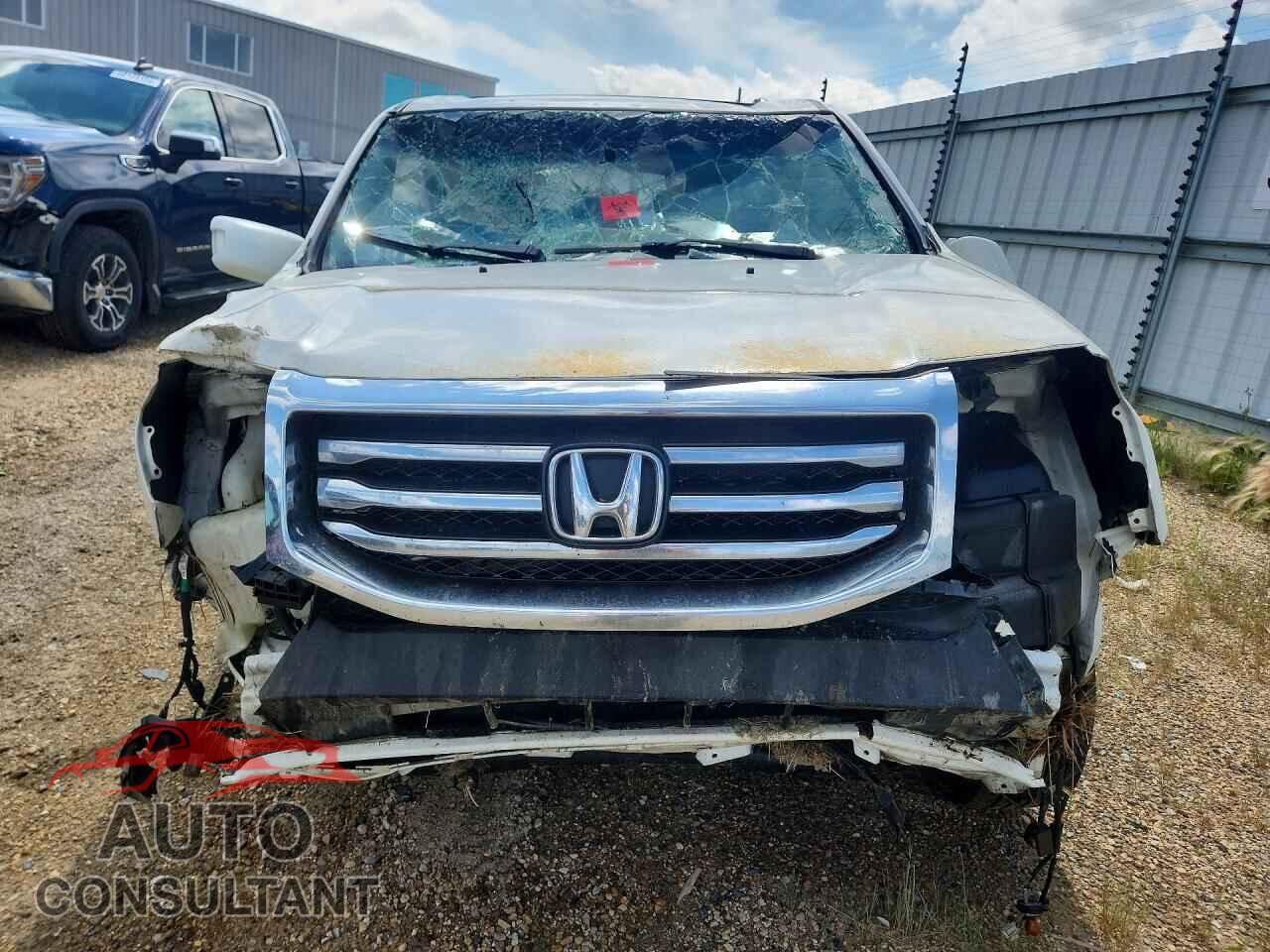 HONDA PILOT 2012 - 5FNYF4H98CB502479