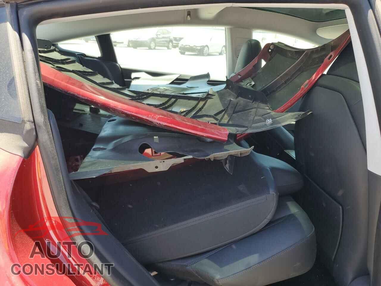 TESLA MODEL 3 2024 - 5YJ3E1EA4RF720986