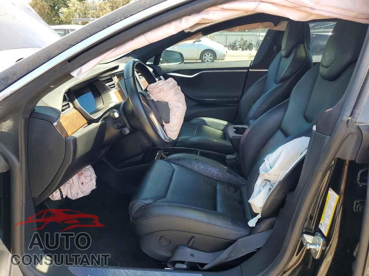 TESLA MODEL S 2018 - 5YJSA1E28JF239840