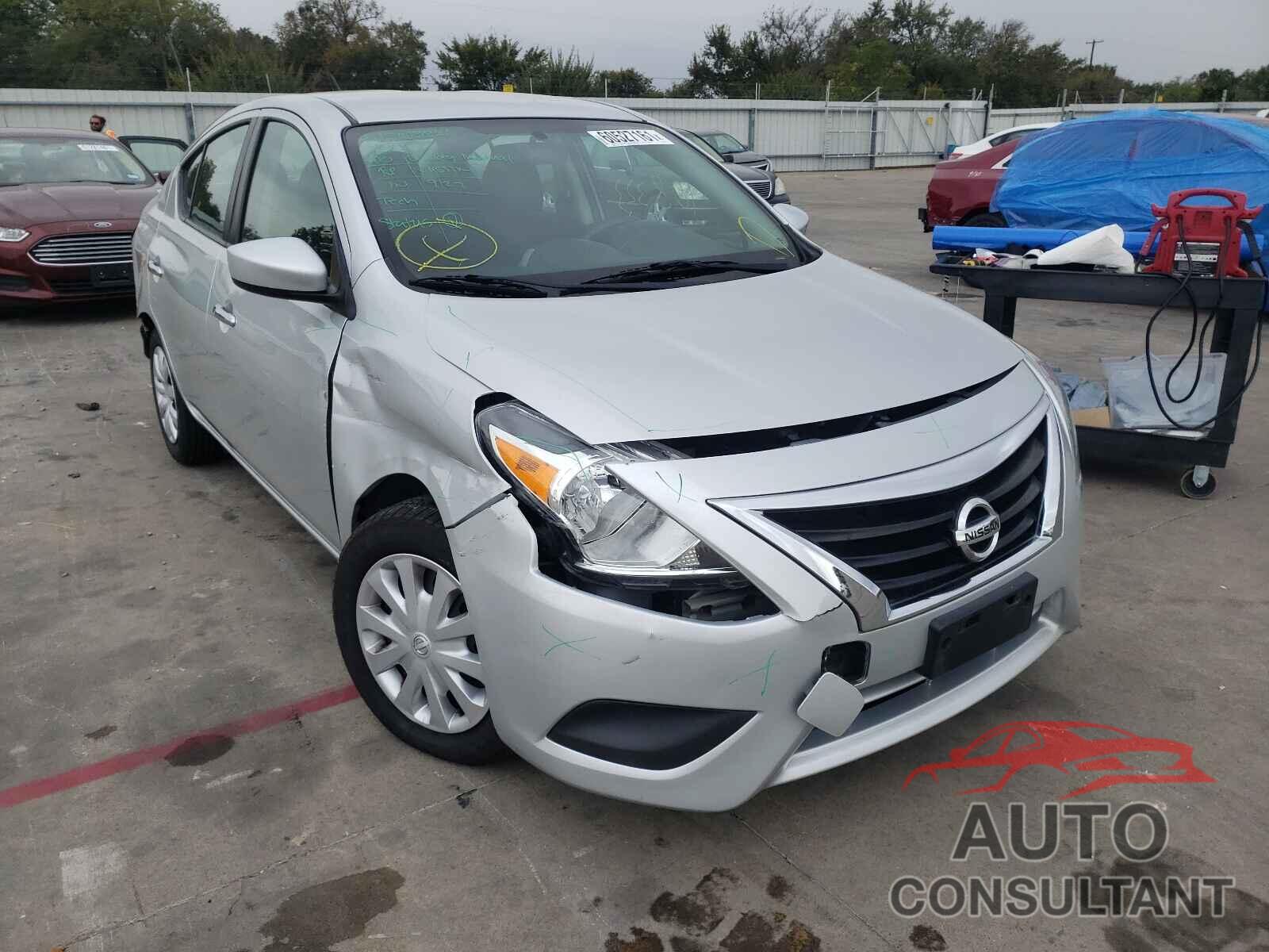 NISSAN VERSA 2017 - 3N1CN7AP5HL849173