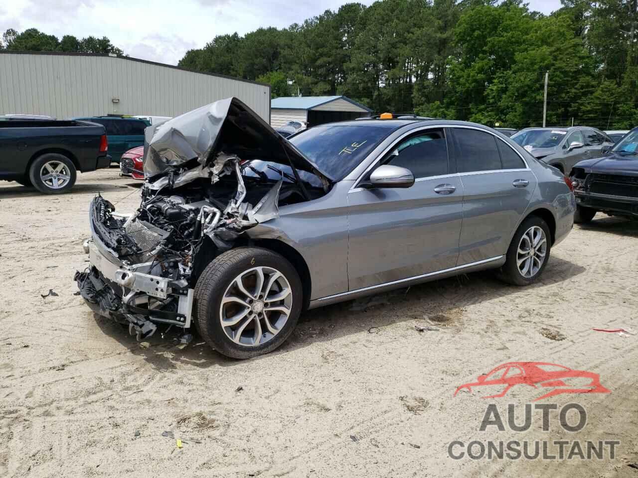 MERCEDES-BENZ C-CLASS 2016 - 55SWF4KB2GU160499