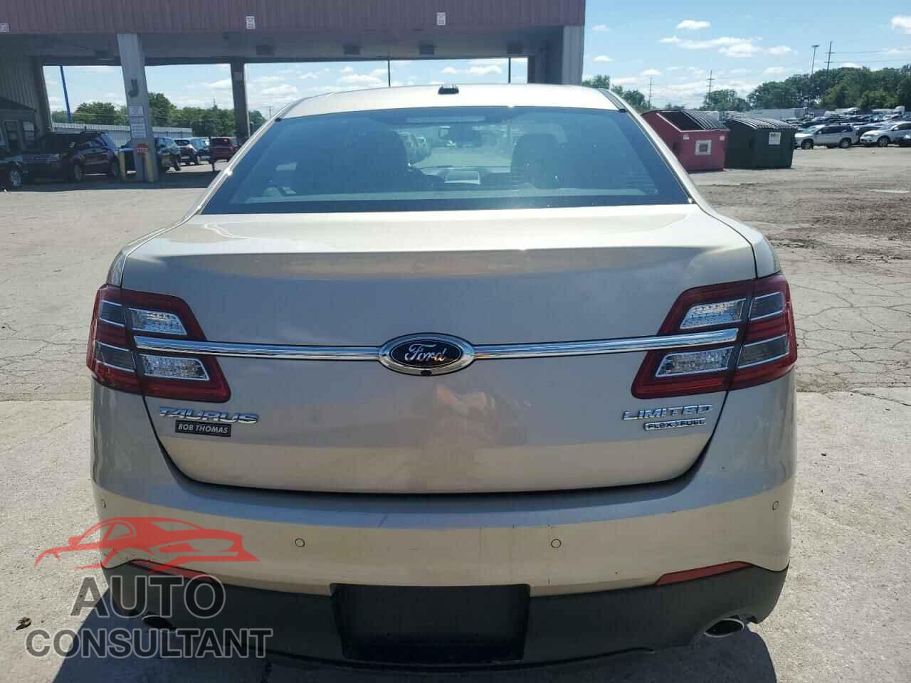 FORD TAURUS 2017 - 1FAHP2F84HG109500