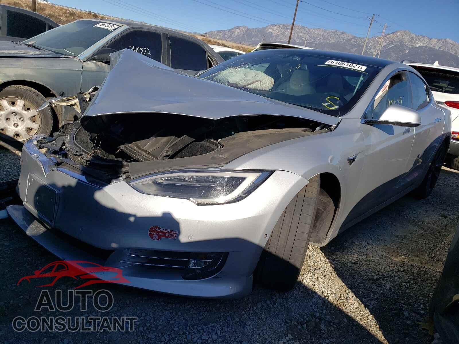 TESLA MODEL S 2018 - 5YJSA1E26JF282816