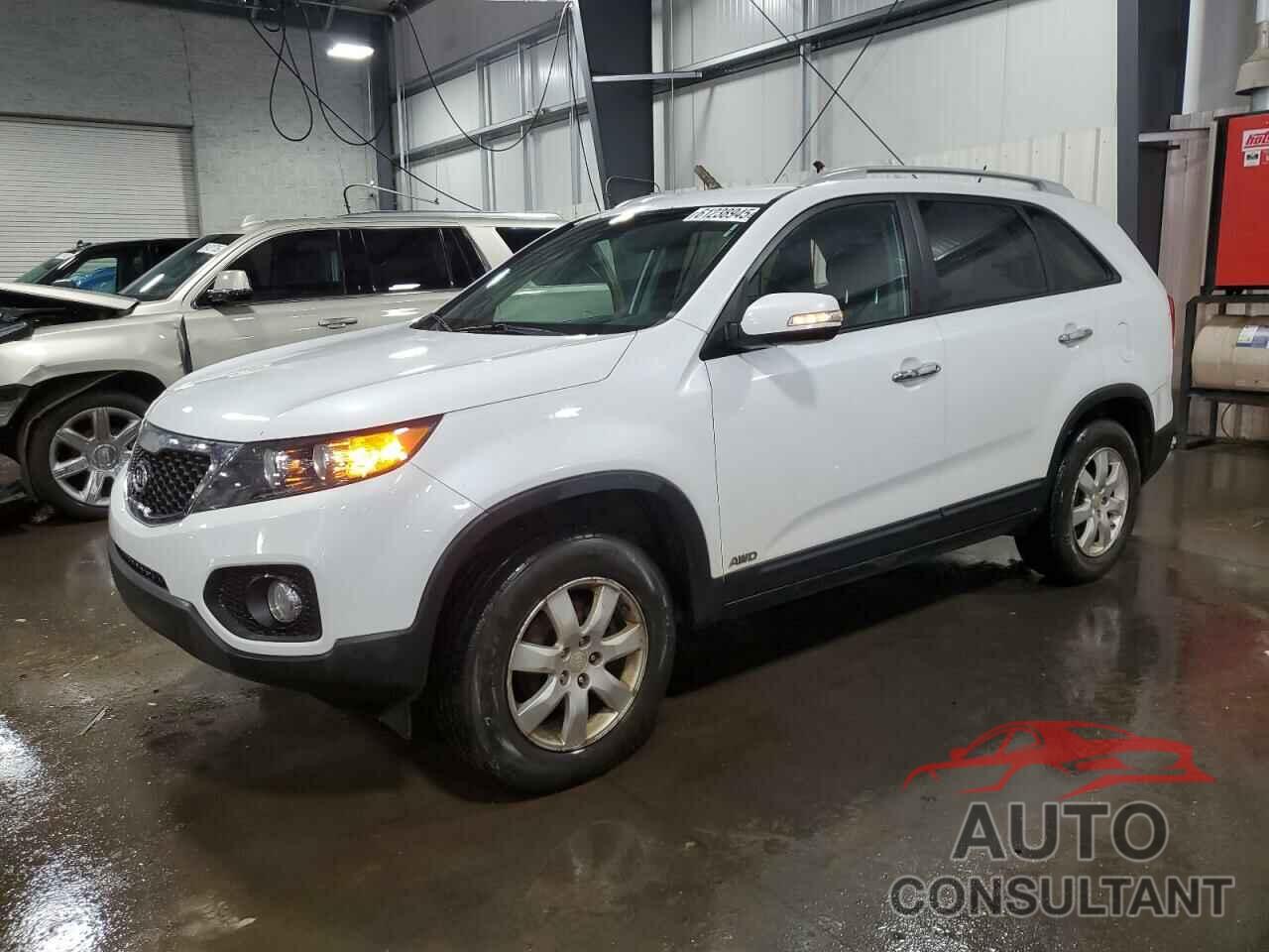KIA SORENTO 2011 - 5XYKTDA18BG128725