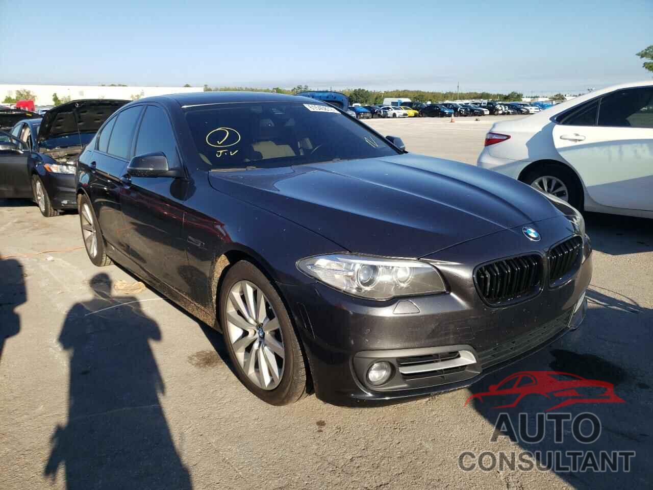 BMW 5 SERIES 2016 - WBA5B3C52GG257068