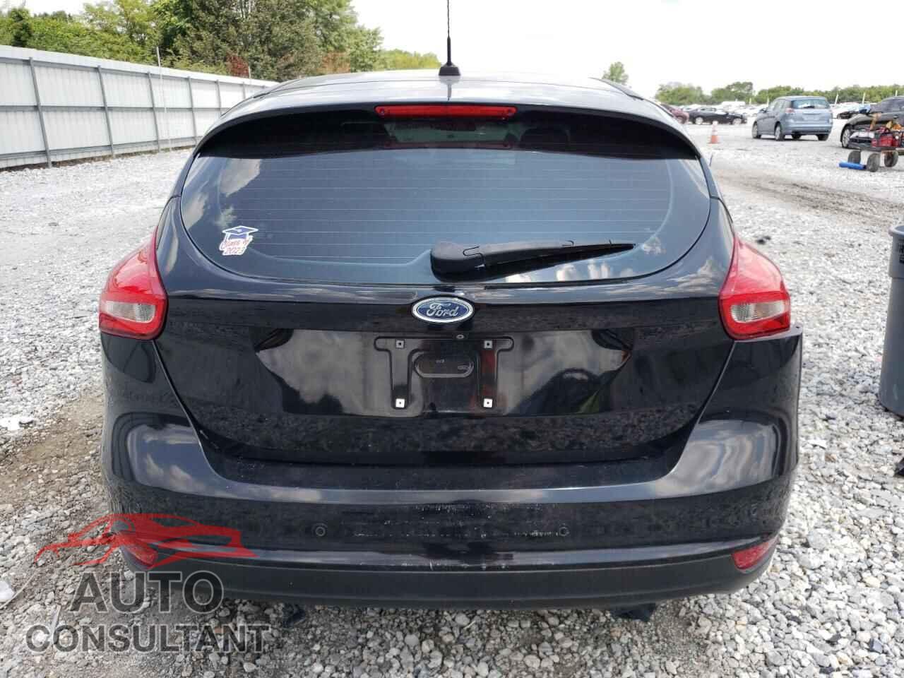 FORD FOCUS 2017 - 1FADP3M25HL241823