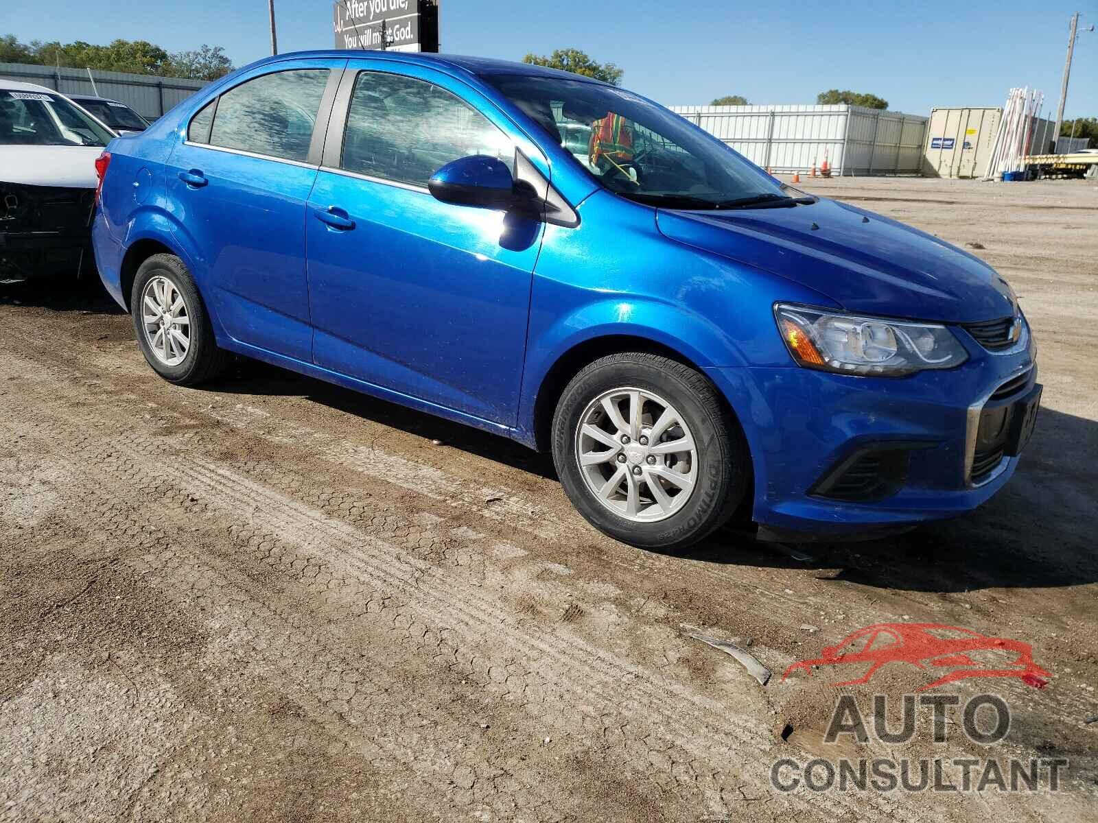 CHEVROLET SONIC 2019 - 1G1JD5SB2K4149180
