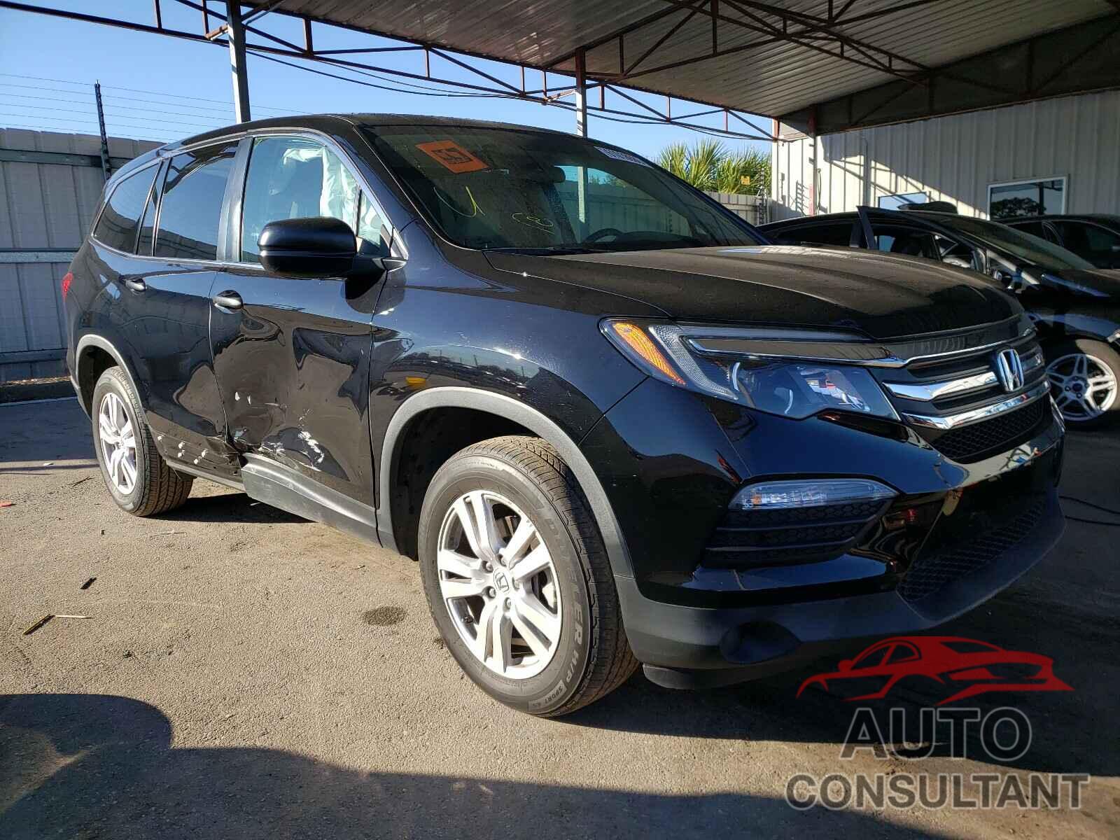 HONDA PILOT 2017 - 5FNYF5H17HB029181