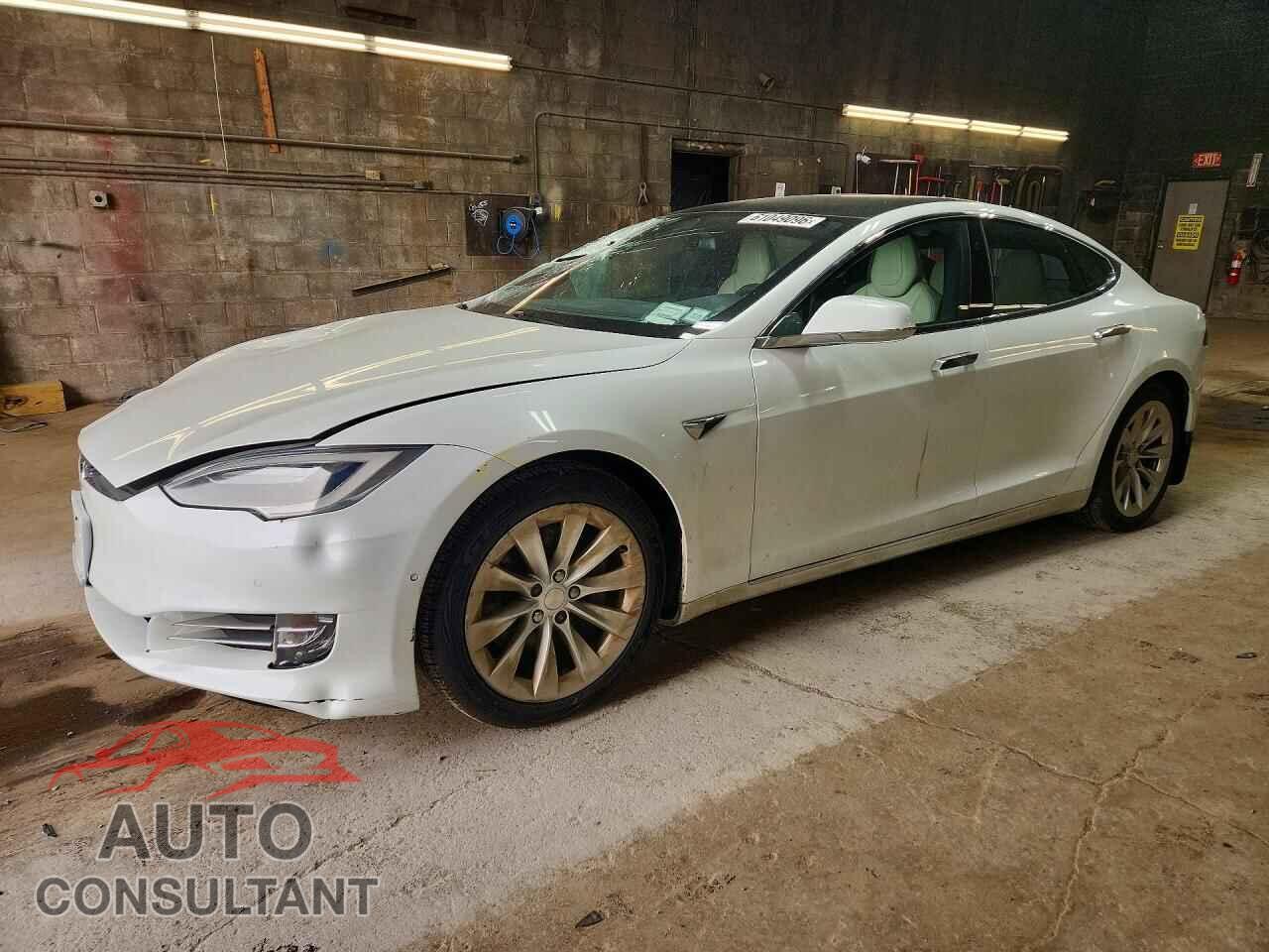 TESLA MODEL S 2019 - 5YJSA1E28KF340099